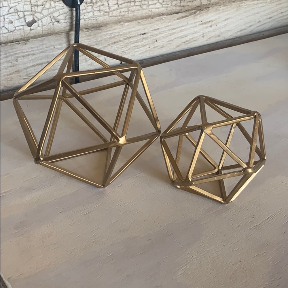 Two geometric figures